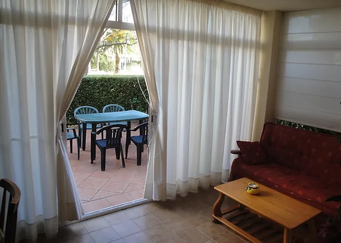 Rosaleda * Денія