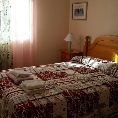 Apartament Rosaleda *